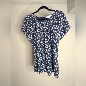 Navy & Cream Women's lined lightweight top